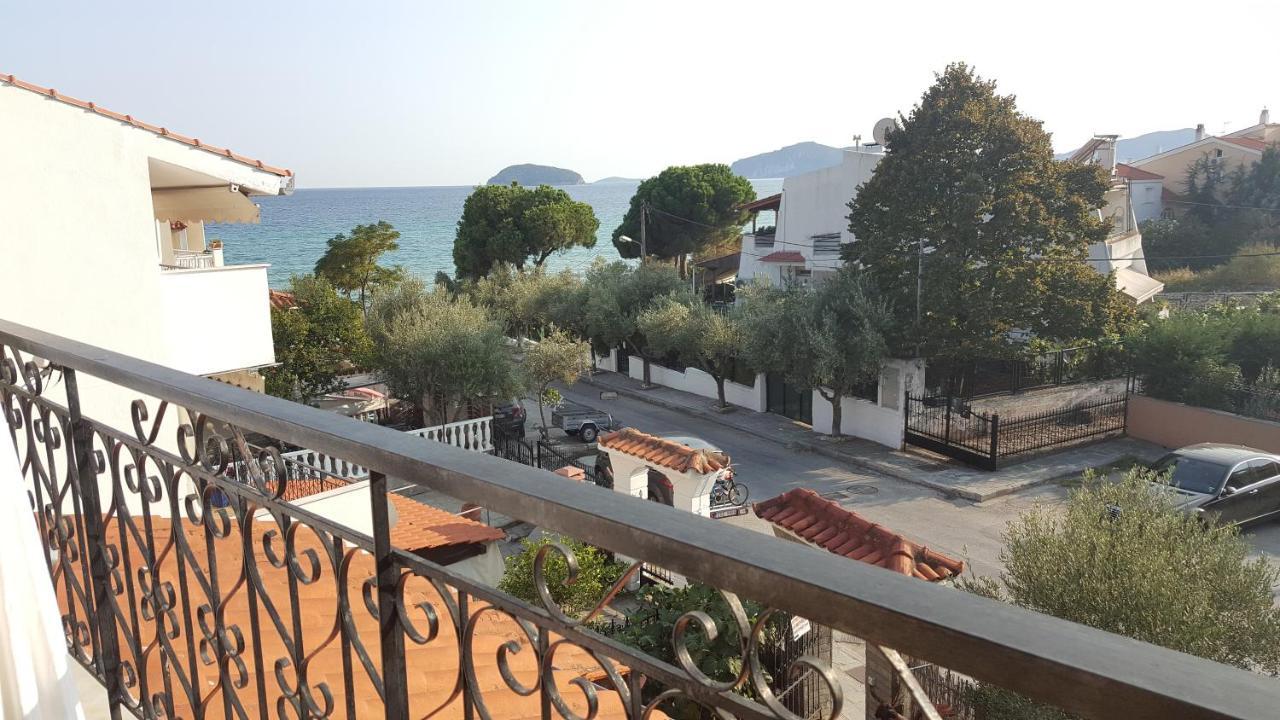 Apartments Bela Palaiontsiflikion Exterior foto
